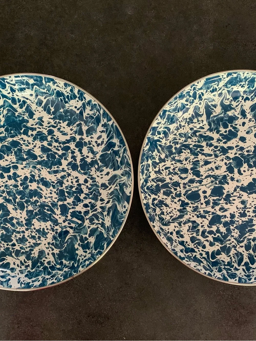 Golden Rabbit Blue Spatter Pasta Plates